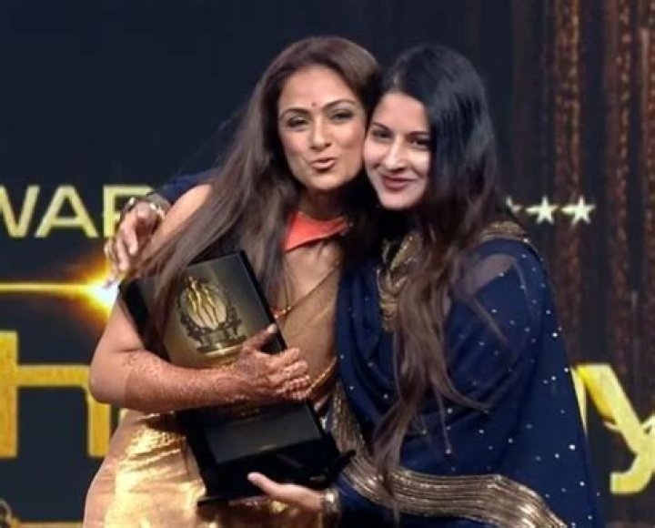 Sangeeta Sornalingam: A Rising Star in the Entertainment Industry