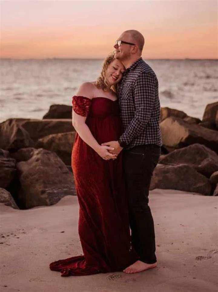 Unveiling Melanie Renee's Life: The Family of 11, Husband's Occupation, and More